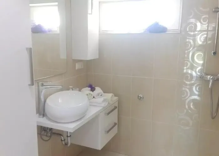 Appartement With A Parking Space Okrug Gornji, Ciovo - 15337 Trogir