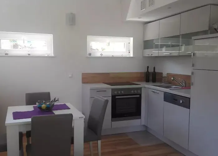 With A Parking Space Okrug Gornji, Ciovo - 15337 * Trogir