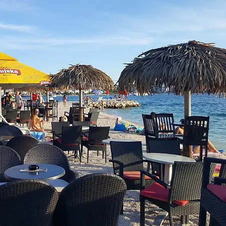 With A Parking Space Okrug Gornji, Ciovo - 15337 Апартаменты *